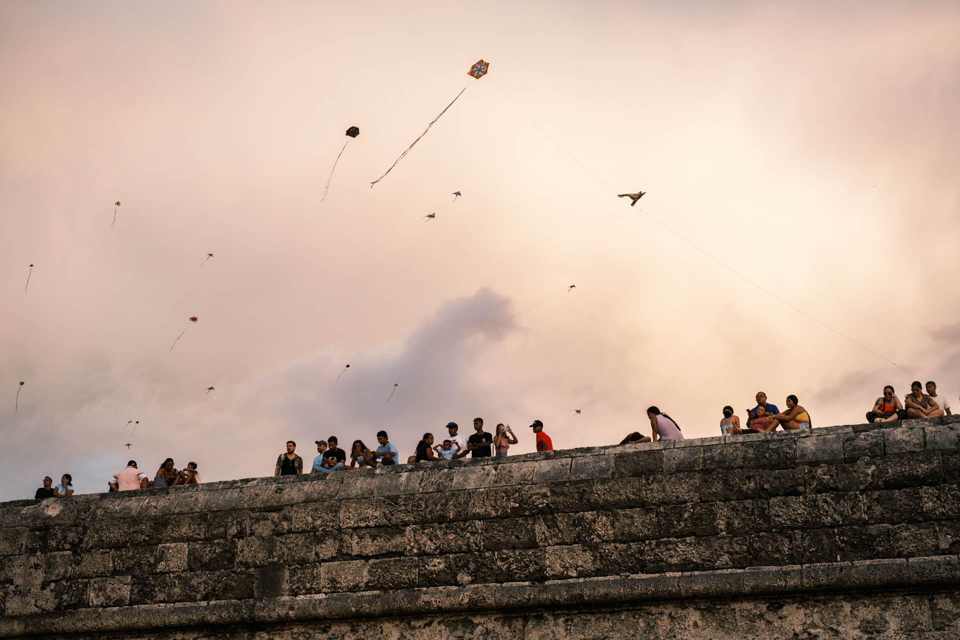 Das große wöchentliche Drachenfest in Cartagena.