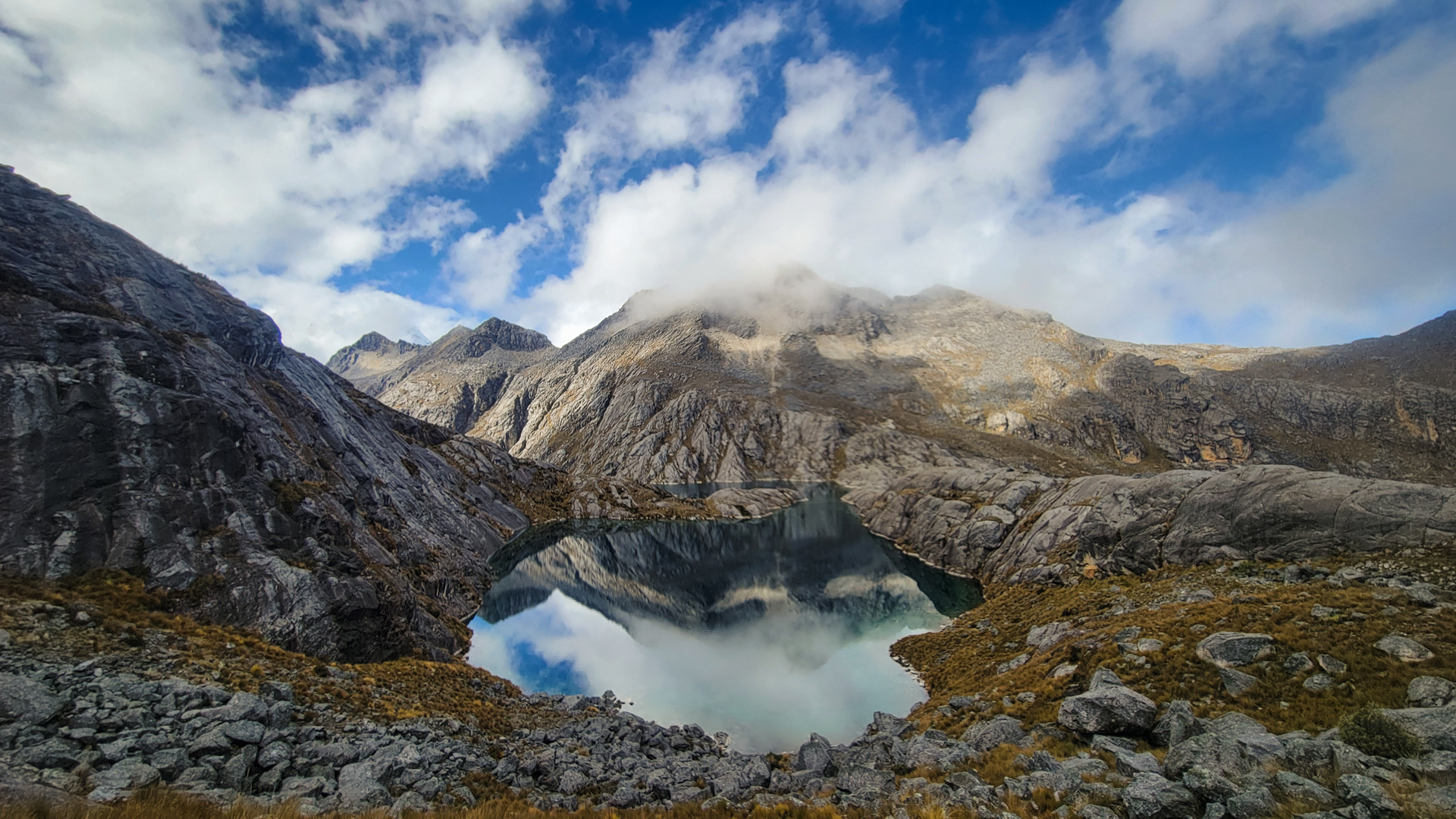 Laguna 69 + Chacraraju