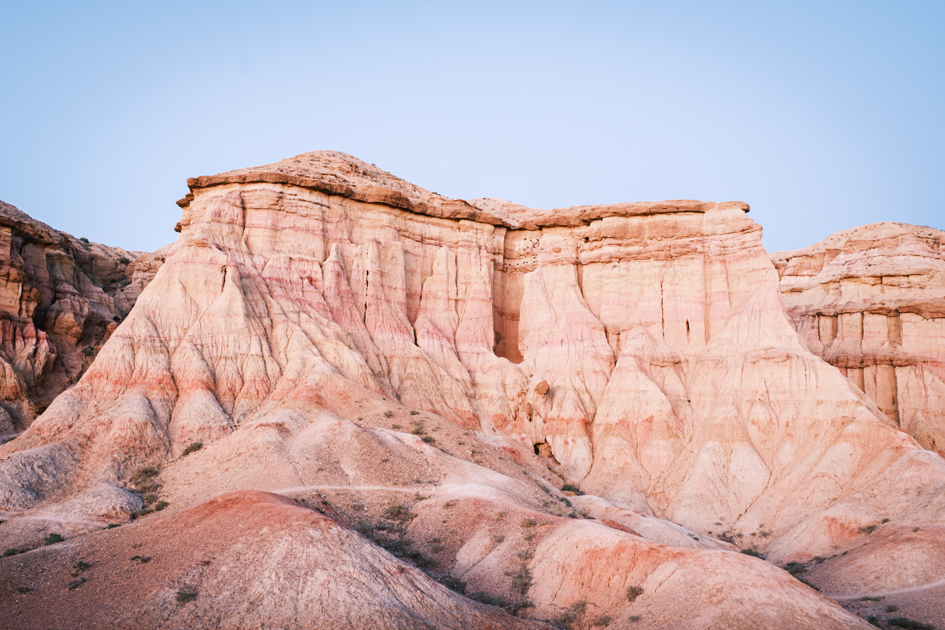 Tsagaan Suvarga (White Stupa)