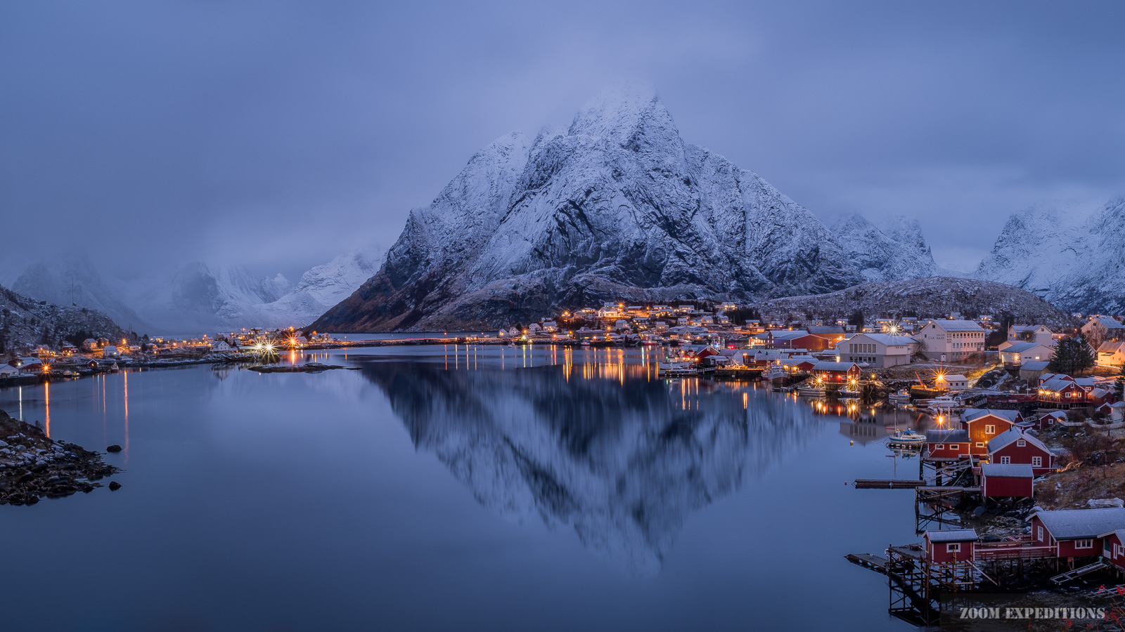 Reine Lofoten Blaue Stunde