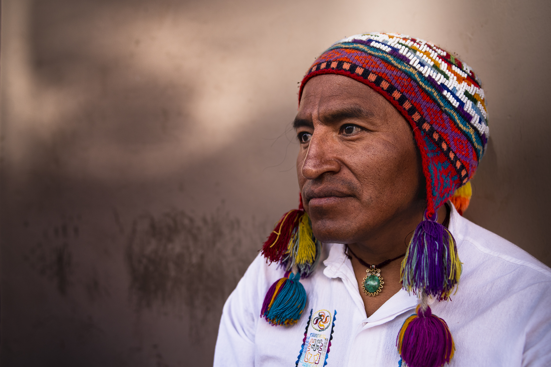 Porträt eines Peruaners von Frank Niedertubbesing