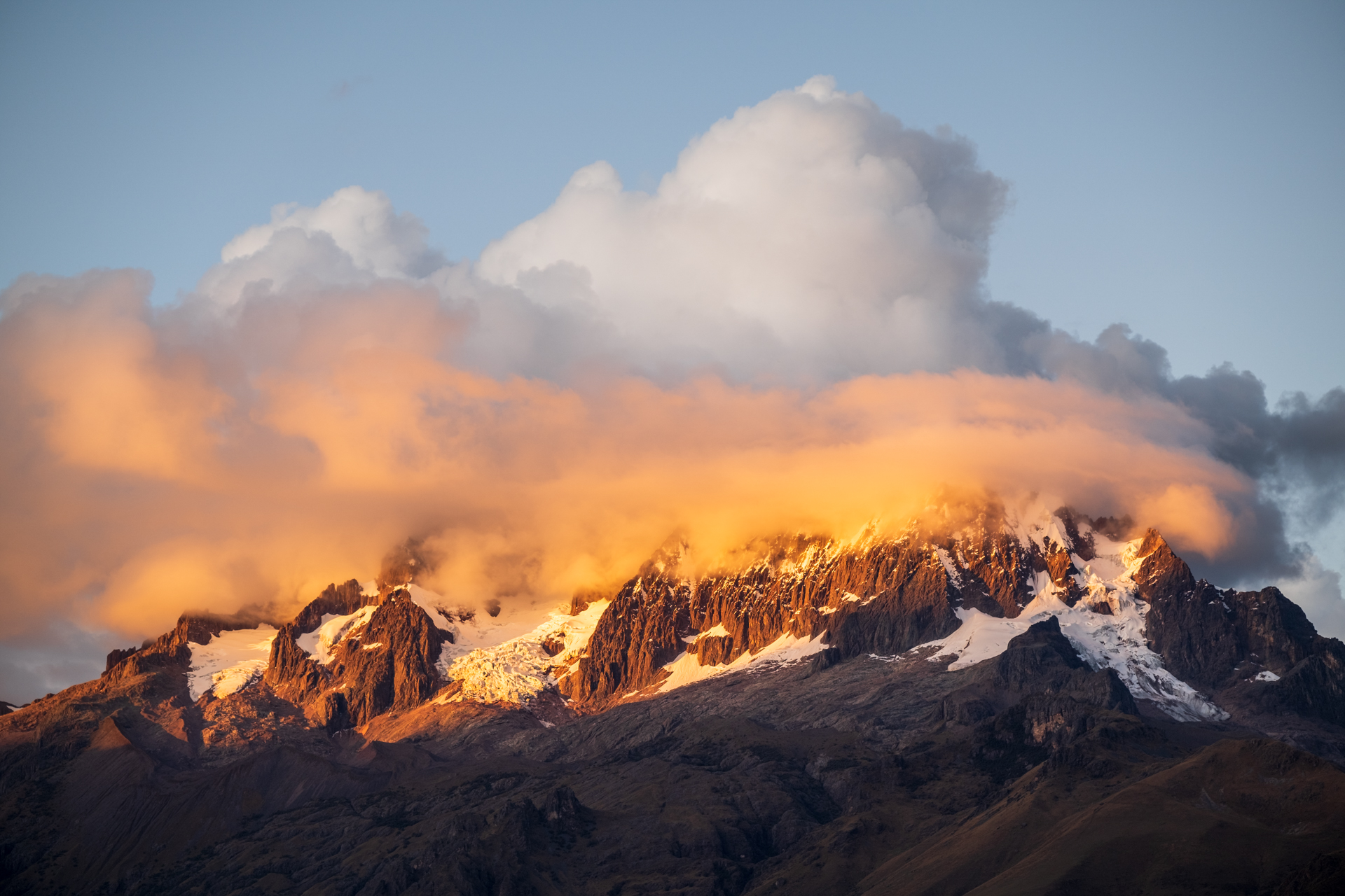 Sonnenuntergang auf der Cordillera Urubamba.