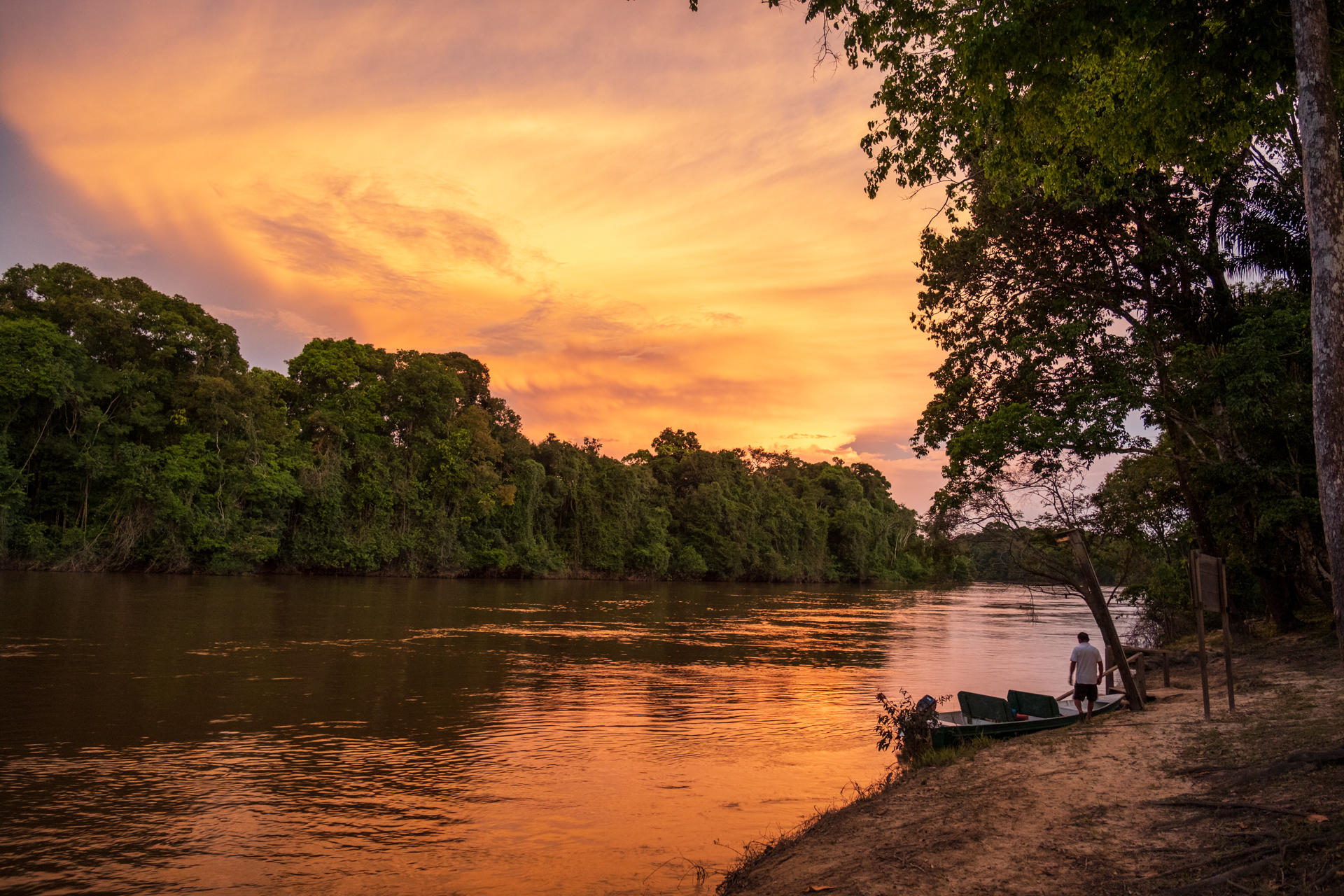 Sunset at the jetty of the Rewa Eco Lodge.