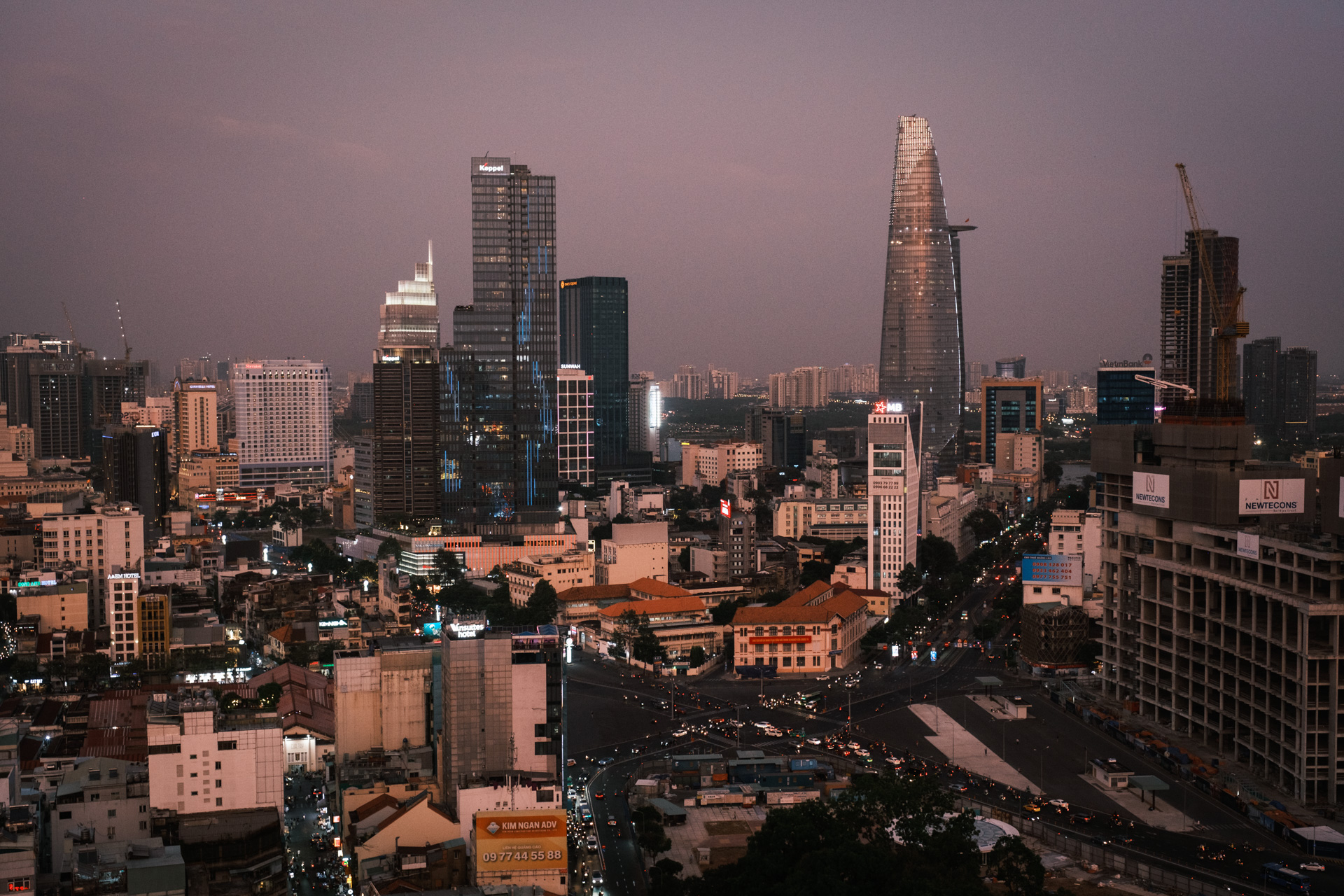 Saigon zur blauen Stunde.