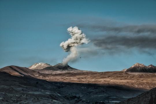 Sabancaya Eruption von Frank Niedertubbesing